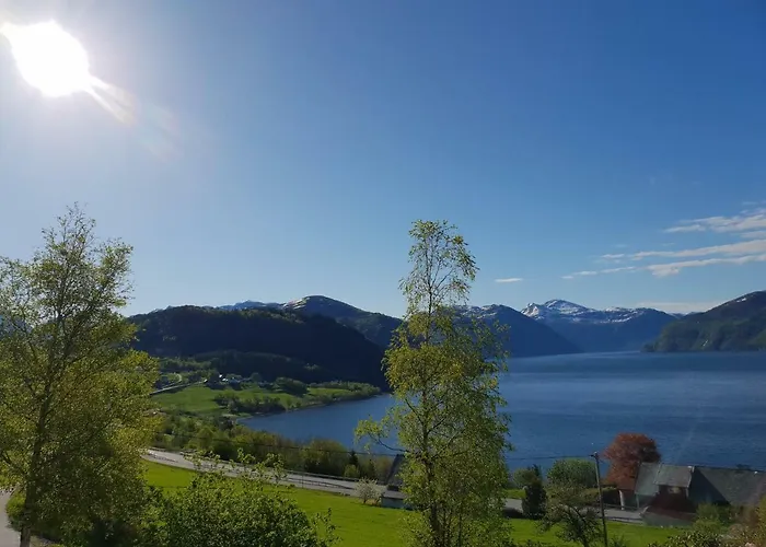 Fjords View Sjoholt