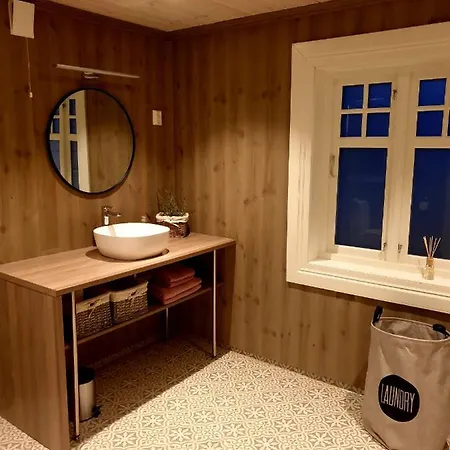 Fjords View Hébergement de vacances Sjøholt